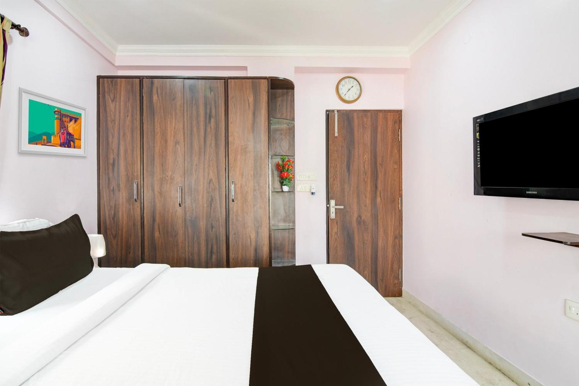 Super Hotel O New Town Near Axis Mall Formerly Spandan Inn Колката Екстериор снимка