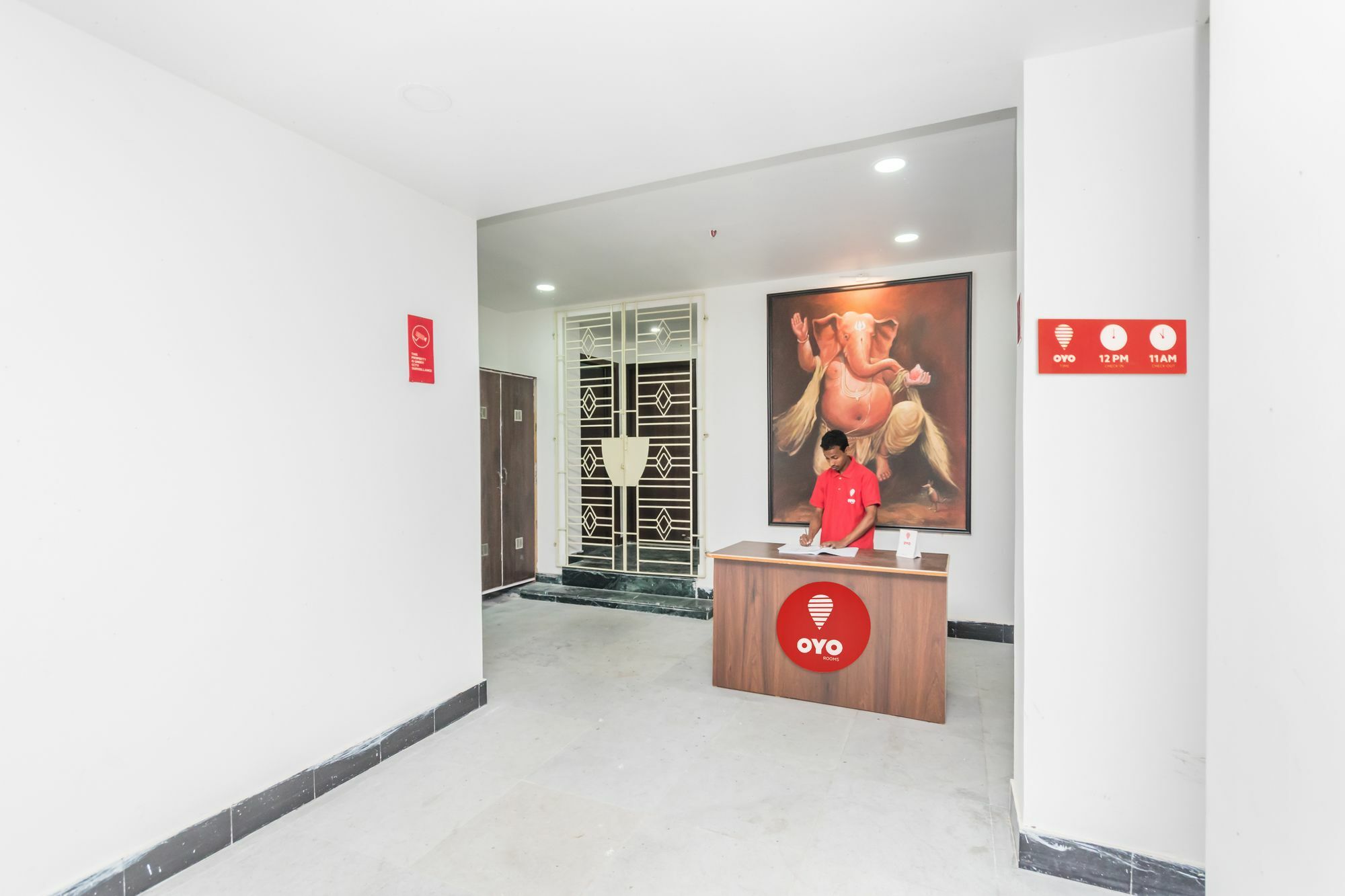 Super Hotel O New Town Near Axis Mall Formerly Spandan Inn Колката Екстериор снимка