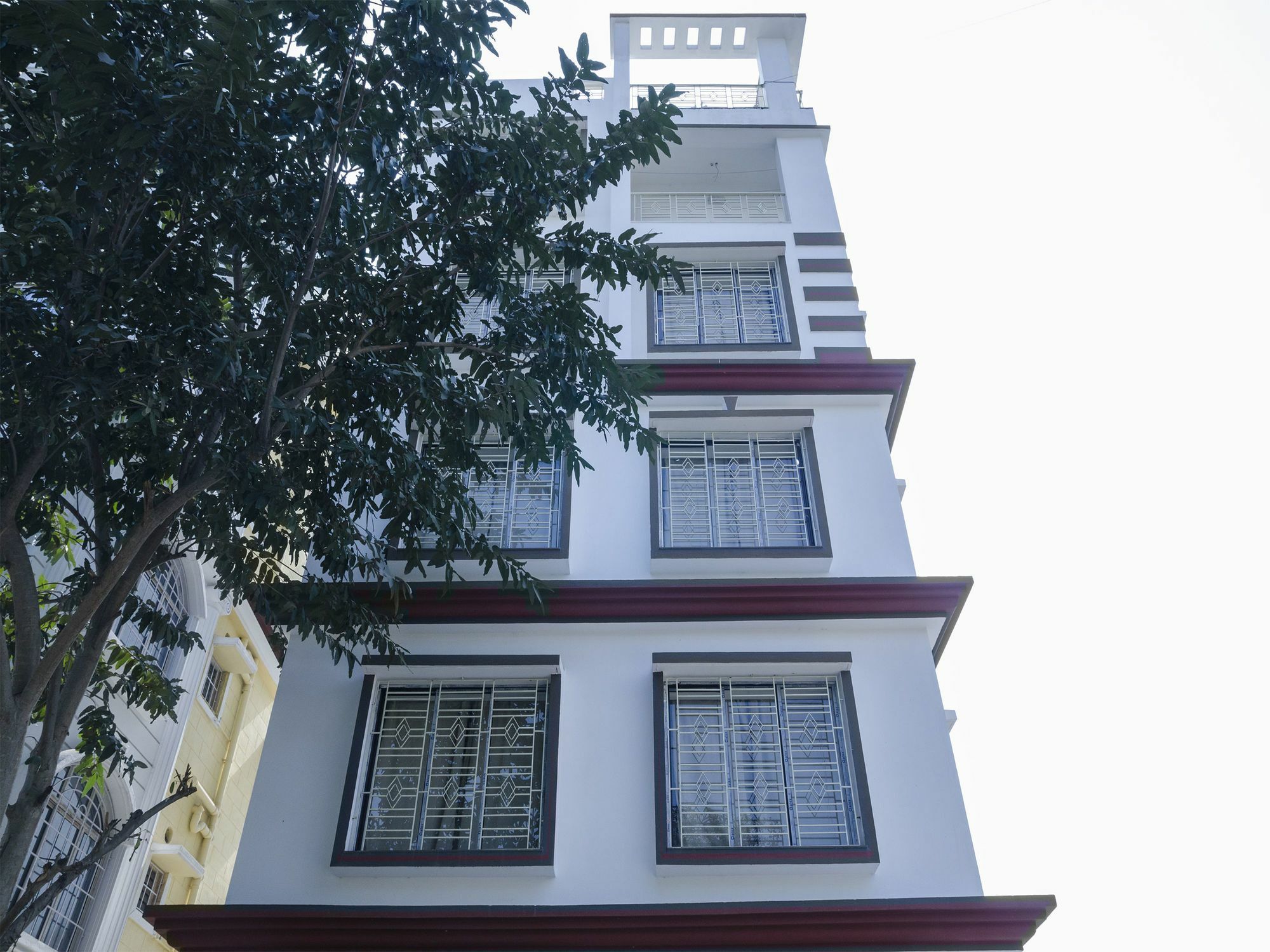 Super Hotel O New Town Near Axis Mall Formerly Spandan Inn Колката Екстериор снимка