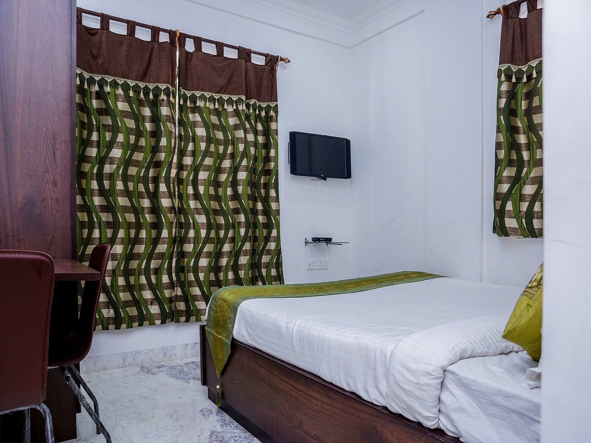 Super Hotel O New Town Near Axis Mall Formerly Spandan Inn Колката Екстериор снимка